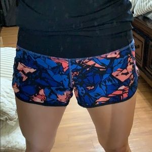 Lululemon speed shorts. Size 4. Good condition